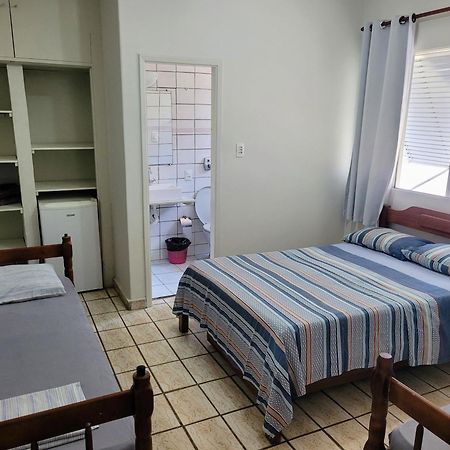 Guaruja Praia Hotel Economico ภายนอก รูปภาพ